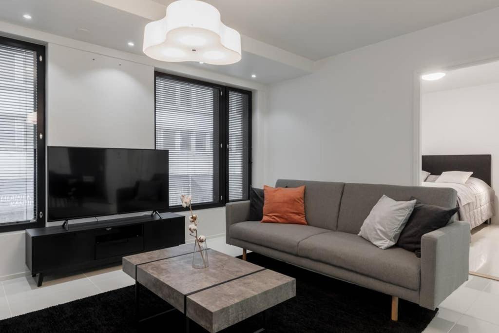 Sleek And Spacious 3 Bedroom Apartment In City Centre Ελσίνκι Εξωτερικό φωτογραφία
