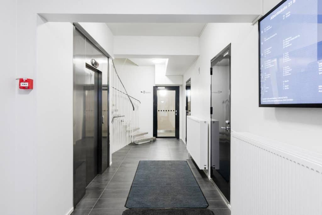 Sleek And Spacious 3 Bedroom Apartment In City Centre Ελσίνκι Εξωτερικό φωτογραφία