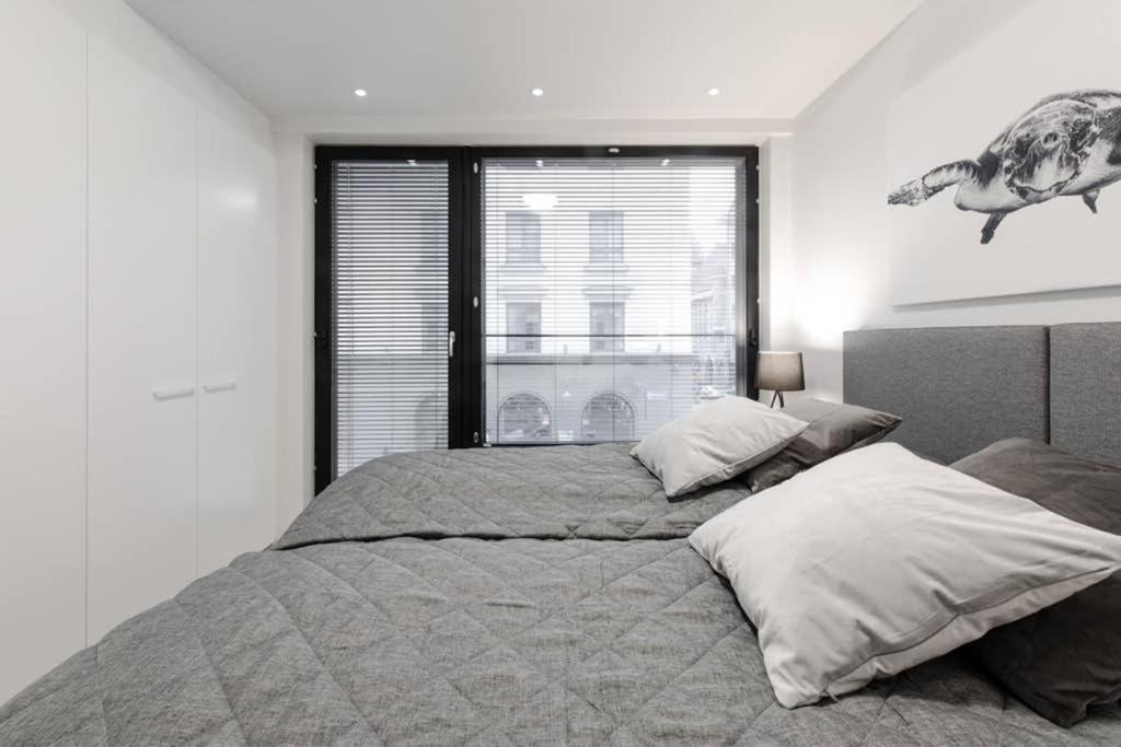 Sleek And Spacious 3 Bedroom Apartment In City Centre Ελσίνκι Εξωτερικό φωτογραφία