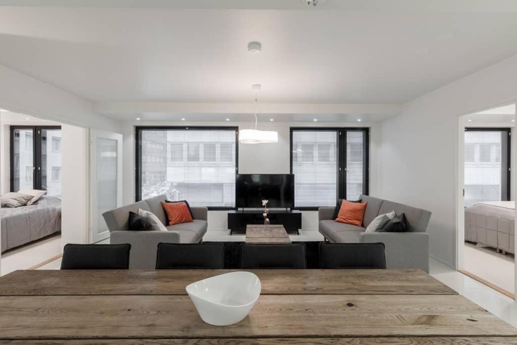 Sleek And Spacious 3 Bedroom Apartment In City Centre Ελσίνκι Εξωτερικό φωτογραφία